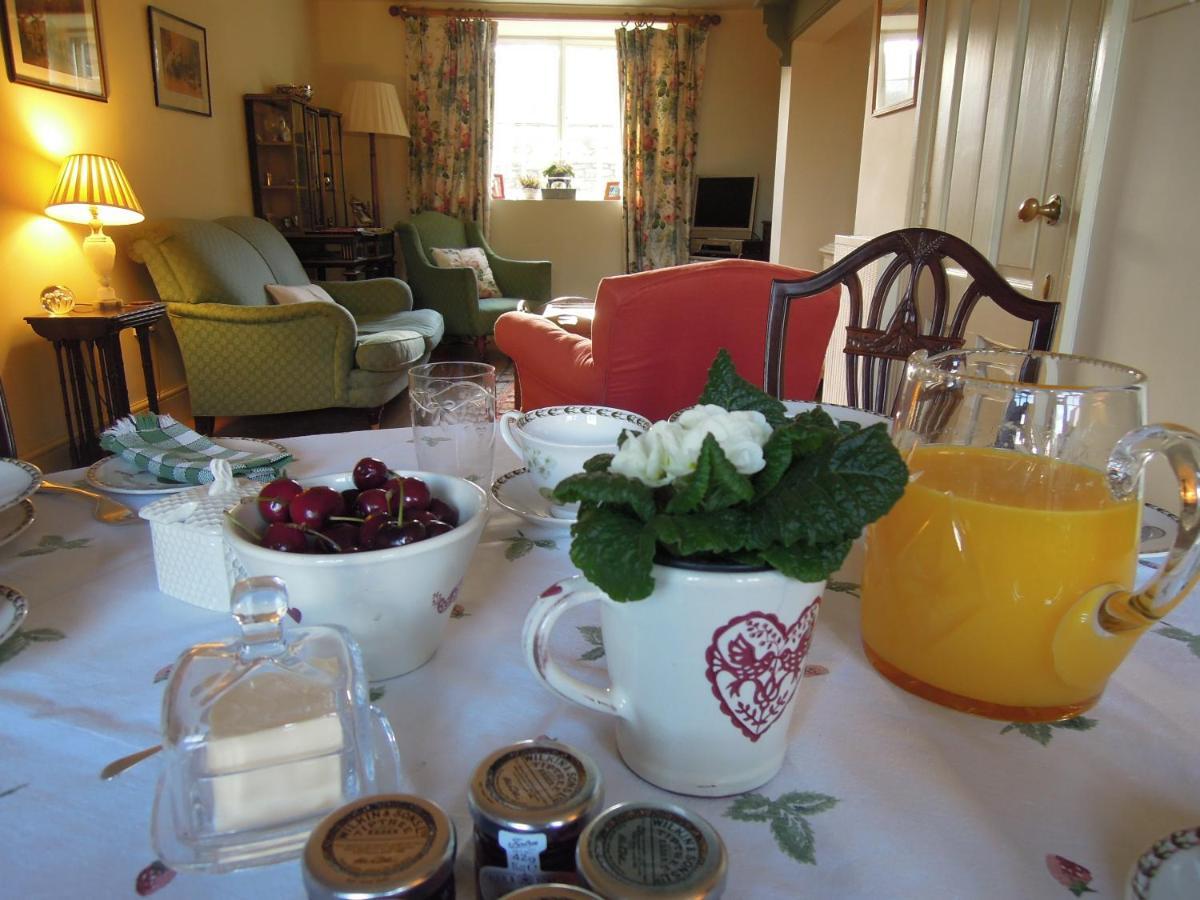 Hound House Bed & Breakfast Yetminster Экстерьер фото